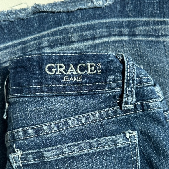 Grace Blue Jeans - Picture 5 of 5